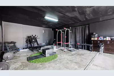 11938 Tiffany, Victorville, CA 92392 - Photo 33