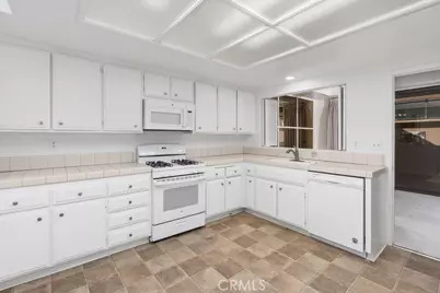 1762 Del Prado, Pomona, CA 91768 - Photo 17