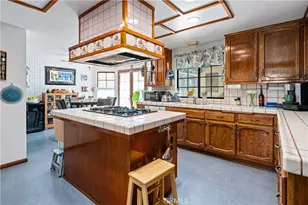 16872 Iris, Riverside, CA 92504 - Photo 19