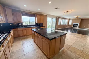 23 Plaza Modena, Lake Elsinore, CA 92532 - Photo 13