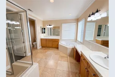 23 Plaza Modena, Lake Elsinore, CA 92532 - Photo 19