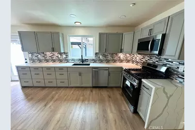 16769 Spy Glass Court, Fontana, CA 92336 - Photo 7