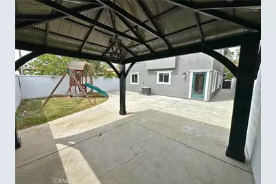 16769 Spy Glass Court, Fontana, CA 92336 - Photo 25