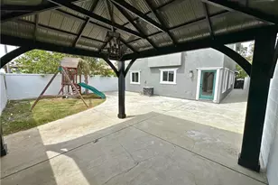 16769 Spy Glass Ct, Fontana, CA 92336 - Photo 25