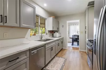 4715 Oakwood Place, Riverside, CA 92506 - Photo 15