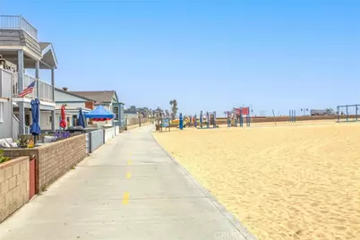 1408 W Oceanfront, Newport Beach, CA 92661 - Photo 5