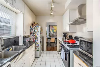 1408 W Oceanfront, Newport Beach, CA 92661 - Photo 9