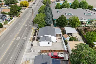 215 W Lugonia Ave, Redlands, CA 92374 - Photo 33