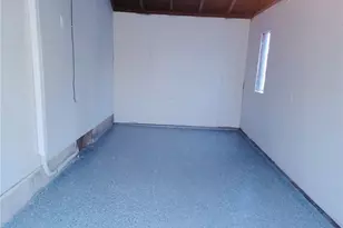 215 W Lugonia Ave, Redlands, CA 92374 - Photo 23