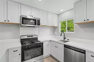 215 W Lugonia Ave, Redlands, CA 92374 - Photo 9