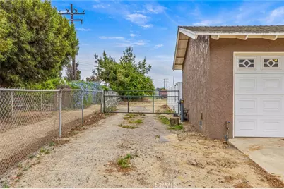 3998 Bluff, Norco, CA 92860 - Photo 11