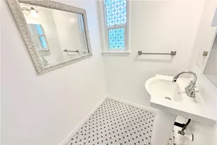 4290 Oakwood Pl, Riverside, CA 92506 - Photo 11