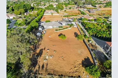 16025 Perry Heights, Riverside, CA 92504 - Photo 57