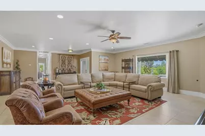 16025 Perry Heights, Riverside, CA 92504 - Photo 23