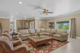 16025 Perry Heights, Riverside, CA 92504 - Photo 23