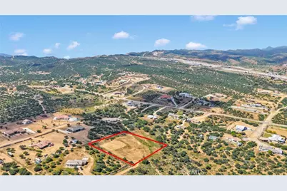 11129 Prairie, Oak Hills, CA 92344 - Photo 9