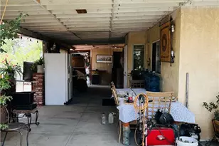 16960 Tusk Ct, Victorville, CA 92394 - Photo 33
