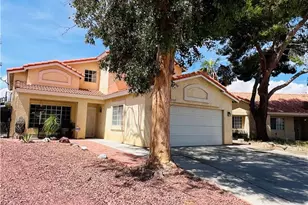 16960 Tusk Ct, Victorville, CA 92394 - Photo 7