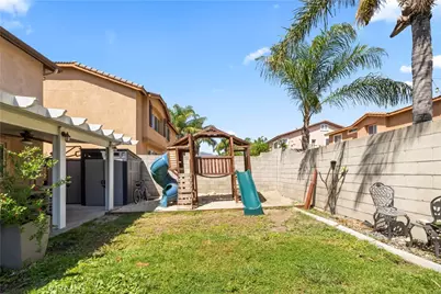 7219 Birch Tree, Fontana, CA 92336 - Photo 43