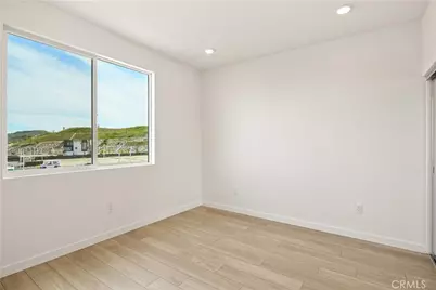 27331 Bear Creek Lane, Valencia, CA 91381 - Photo 25