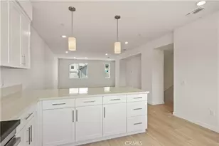 27331 Bear Creek Ln, Valencia, CA 91381 - Photo 15