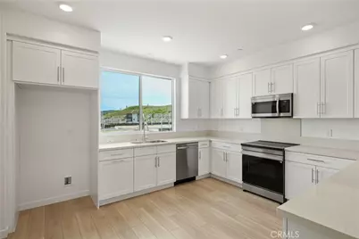 27331 Bear Creek Lane, Valencia, CA 91381 - Photo 15