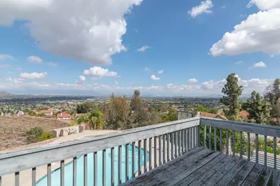 16668 Lake Knoll, Riverside, CA 92503 - Photo 41