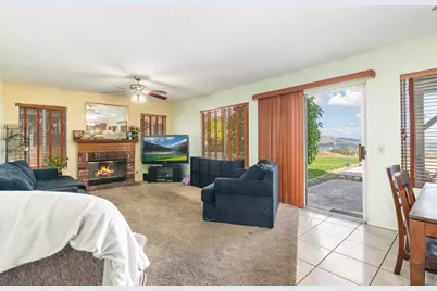 16668 Lake Knoll, Riverside, CA 92503 - Photo 23