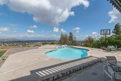 16668 Lake Knoll, Riverside, CA 92503 - Photo 47