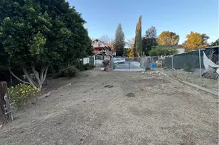 10568 Foothill, Sylmar, CA 91342 - Photo 31