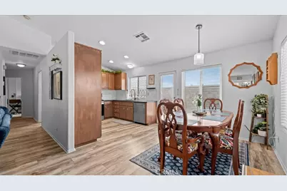 22125 Country Hills Drive, Wildomar, CA 92595 - Photo 9