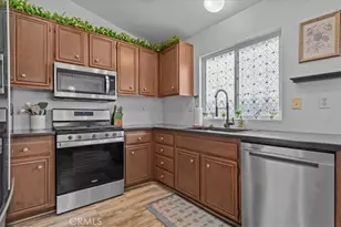 22125 Country Hills Dr, Wildomar, CA 92595 - Photo 15