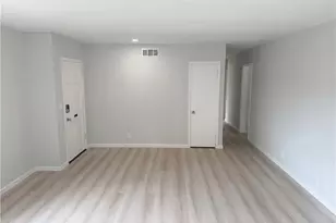 5654 Tower Rd, Riverside, CA 92506 - Photo 9