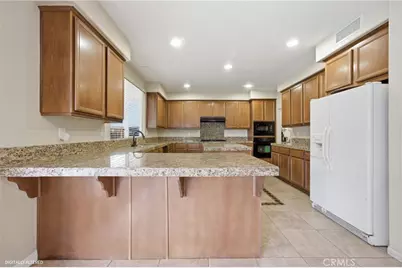26458 Aldertree Court, Moreno Valley, CA 92555 - Photo 13