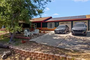 1644 Cuatro Ln, Fallbrook, CA 92028 - Photo 1