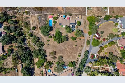 1644 Cuatro Lane, Fallbrook, CA 92028 - Photo 65