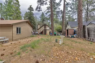 360 Maple Ln, Sugarloaf, CA 92386 - Photo 37