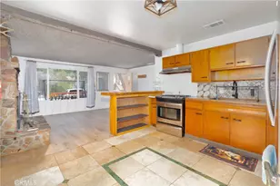 360 Maple Ln, Sugarloaf, CA 92386 - Photo 17