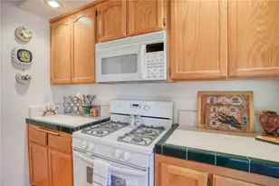 196 B, Lake Arrowhead, CA 92352 - Photo 15