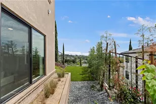 969 N Staley, Los Angeles, CA 90042 - Photo 5