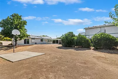 10372 Wells, Riverside, CA 92505 - Photo 17