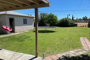 25015 Union St, San Bernardino, CA 92410 - Photo 9