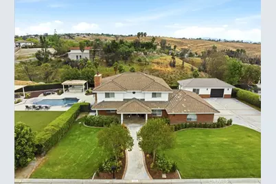 1956 Middle Creek, Riverside, CA 92506 - Photo 3