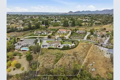 1956 Middle Creek, Riverside, CA 92506 - Photo 71