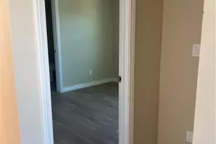 18631 14th St, Bloomington, CA 92316 - Photo 19