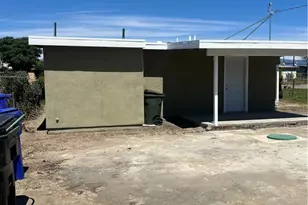 18631 14th St, Bloomington, CA 92316 - Photo 5