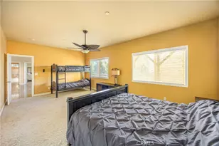 295 Fairway Dr, Lake Arrowhead, CA 92352 - Photo 29