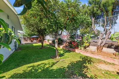 6698 Montclair Drive, Riverside, CA 92504 - Photo 23