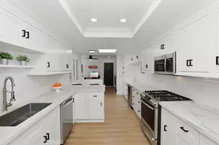 702 Via Zapata, Riverside, CA 92507 - Photo 3