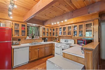 2160 Mariposa, Big Bear City, CA 92314 - Photo 11